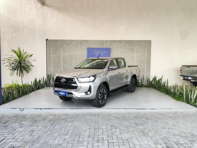 Toyota Hilux CD SRV 4X4 2.8 TDI Diesel Aut. 2022