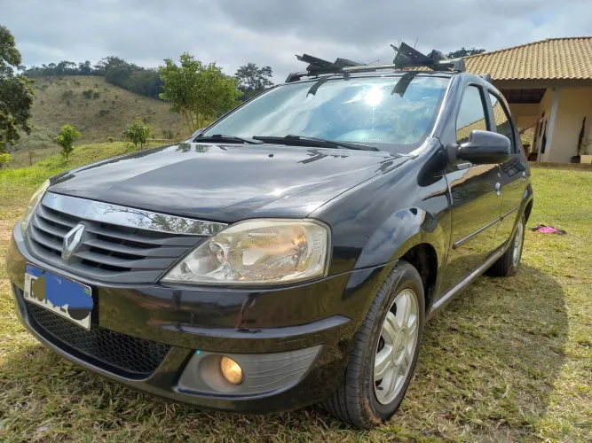 Renault Logan Expression Hi-flex 1.6 8V 4P 2011
