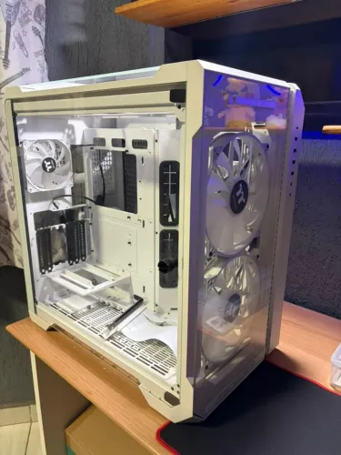 GABINETE THERMALTAKE VIEW TG 51