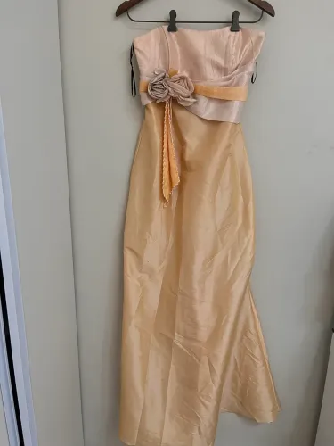 Vestido de festa longo tomara que caia P