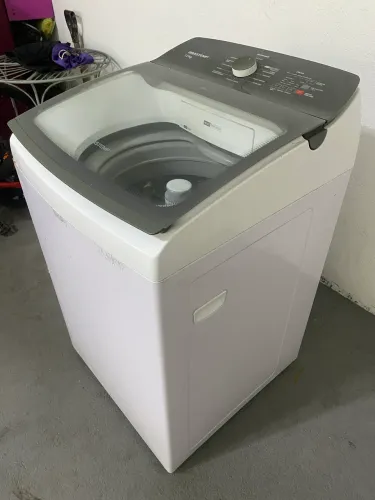 Máquina de lavar roupas