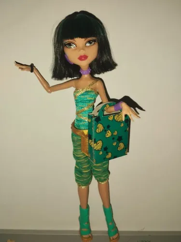Monster High Cléo I Heart Shoes 