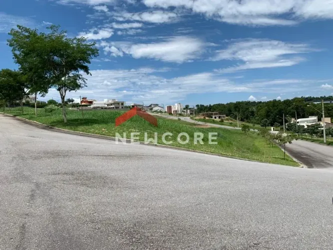 Lote em Estrada Nicola Cappuci - Parque Residencial Jequitibá - Jacareí/SP