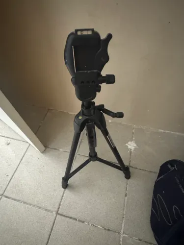 Tripé