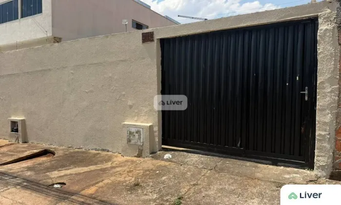 Casa 3 Quartos com Quintal e Ampla Área Externa Para Aluguel| Vereda dos Buritis | Goiânia