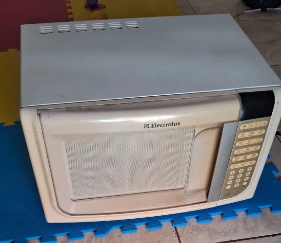 MICROONDAS ELECTROLUX
