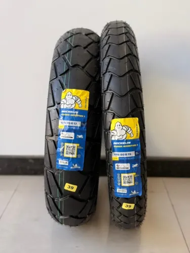 Par de Pneu Michelin Anakee Adventure 2 150/70-17 e 110/80-19 V-strom 650/Bmw 750/Tiger800
