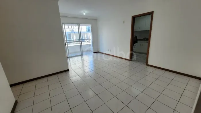 Apartamento para Venda em Florianópolis, Abraão, 2 dormitórios, 1 suíte, 2 banheiros, 1 va