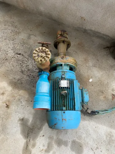Bomba weg 15Cv trifásico 