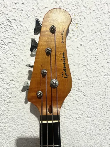 Baixo 4 cordas PJ Giannini Super Sonic 