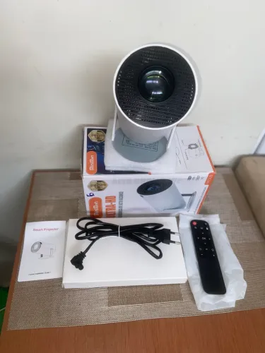 Projetor ultra HD, estado de Novo! R$120