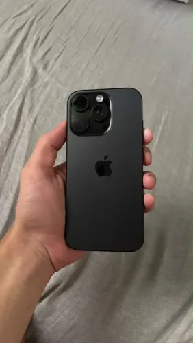 iPhone 16 pro 128 gb 