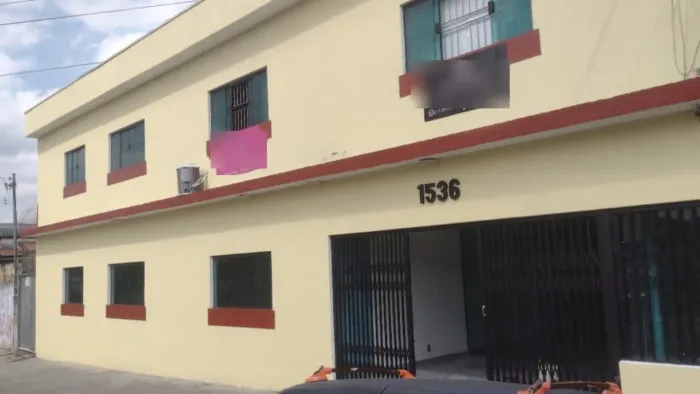 Casa comercial na Avenida Boturussu, 1536 124 m²