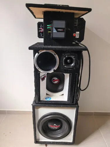 Torre som