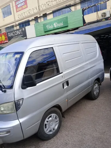 Hafei Towner Furgão 1.0 8V 48cv 5P 2011