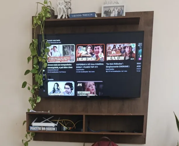 RACK/PAINEL Á VENDA