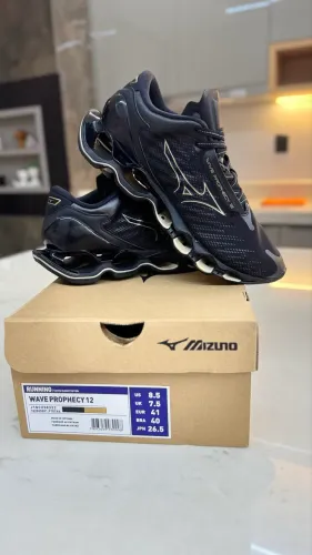 Mizuno prophecy 12 preto com dourado usado poucas vezes