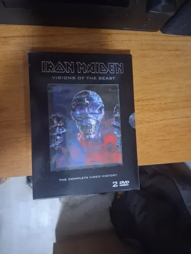 Dvd Iron Maiden Visions of The Beast em excelente estado de conservação