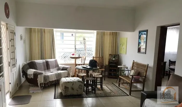 Casa à venda no Centro de Atibaia/SP!