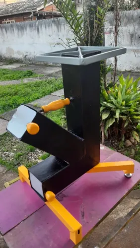 Fogão a Lenha Portátil .