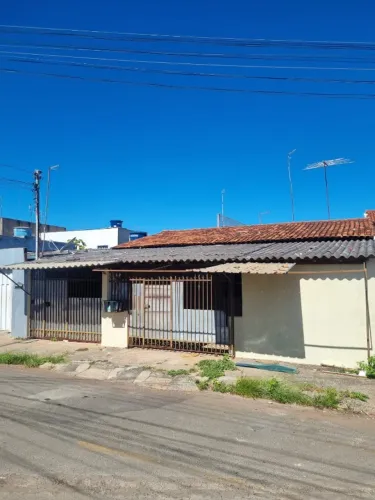 Vendo casa na Santa Maria