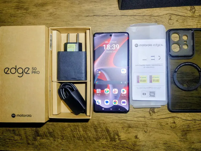 Moto Edge 50 pro na garantia.