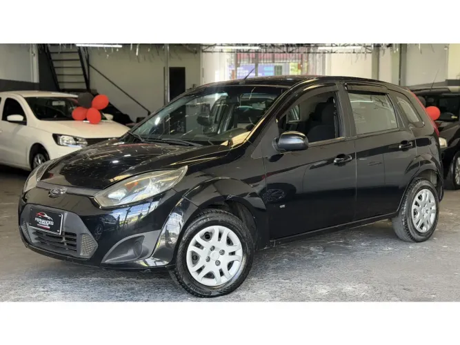 Ford Fiesta 1.0 Rocam SE Plus Hatch 8V Flex 4P Manual 2014