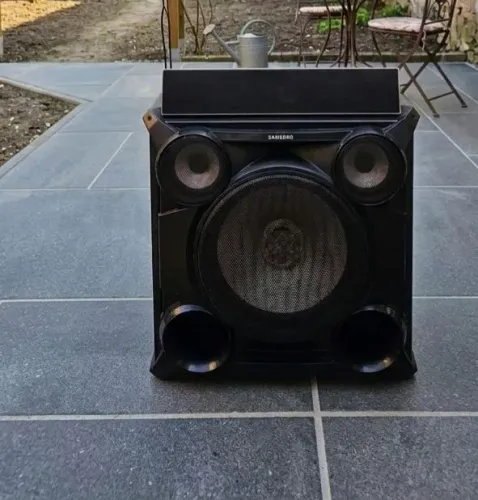 Caixa FS 8000 modificada.