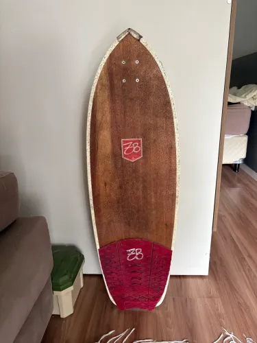 Surf skate