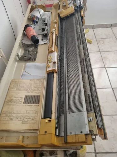 Máquina de tricô