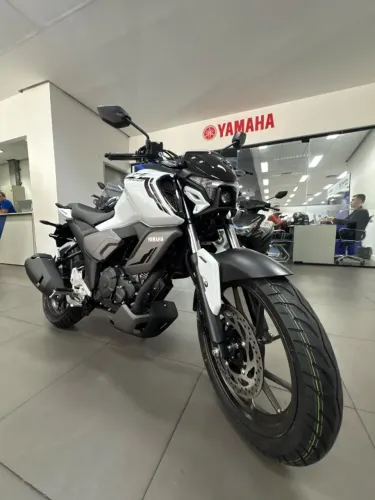 FZ-15 2027 - MELHOR PREÇO DO RIO - NÃO FECHE ANTES DE FALAR COMIGO !!