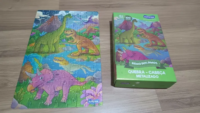 Quebra-cabeça 100 peças metalizado Reino dos Dinos