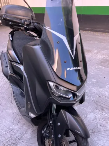 Yamaha NMAX 2021 baixa km