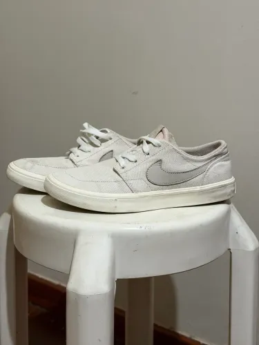 Tênis Nike sb
