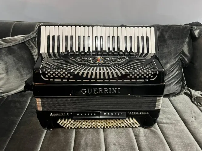 Guerrine superior 8
