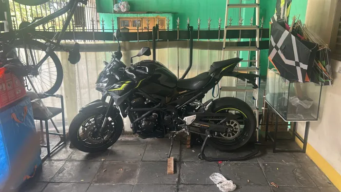 Kawasaki Z900 zerada