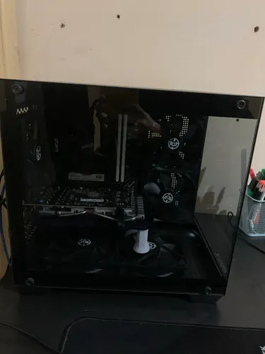 PC GAMER - RYZEN 5 5500 - RX 580 8gb + 16gb RAM - 512gb NVME
