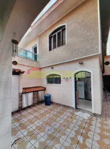 Sobrado 208 m² em Santana por R$ 6.000,00