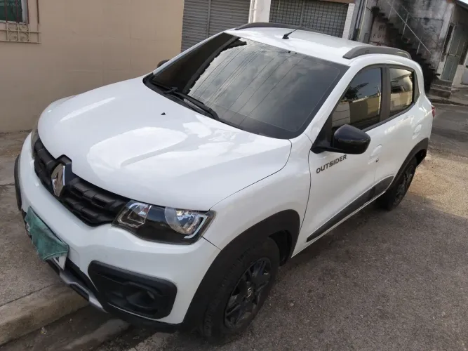 Renault Kwid Outsider 1.0 Flex 12V 5P Mec. 2021