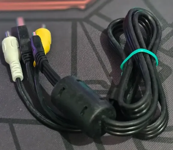Cabo Usb X Mini Usb E 2 RCA Para Câmera