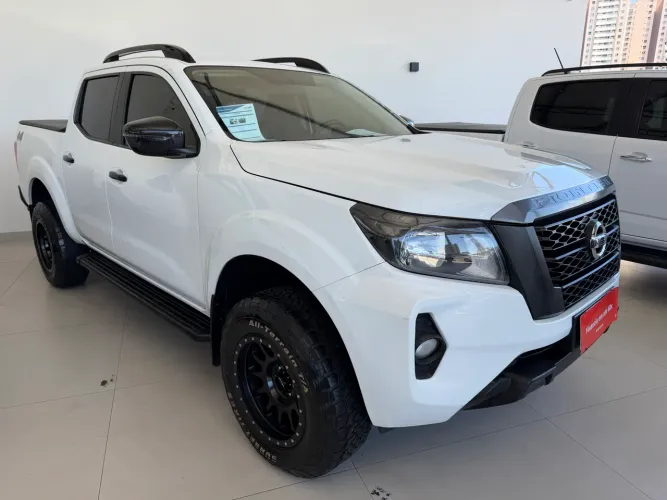 Nissan Frontier Attac.cd 4X4 2.3 Bi-TB Die. AUT 2023