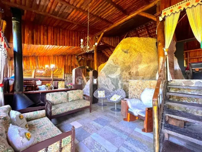 Sitio a venda em Canelinha com 5.900m2 com Piscina - 40km de Brusque 1h de viagem
