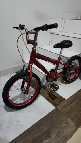 Vendo bicicleta infantil aro 16