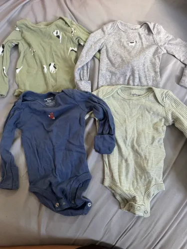 4 body carters menino - tamanho 3 meses 