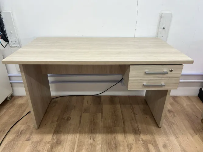 Mesa de escritório