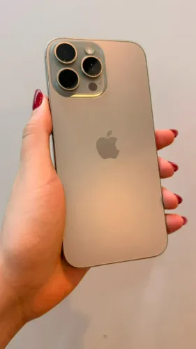 iPhone 15 Pro 128GB Natural Seminovo 85%- 30 dias de garantia- Retire em loja física