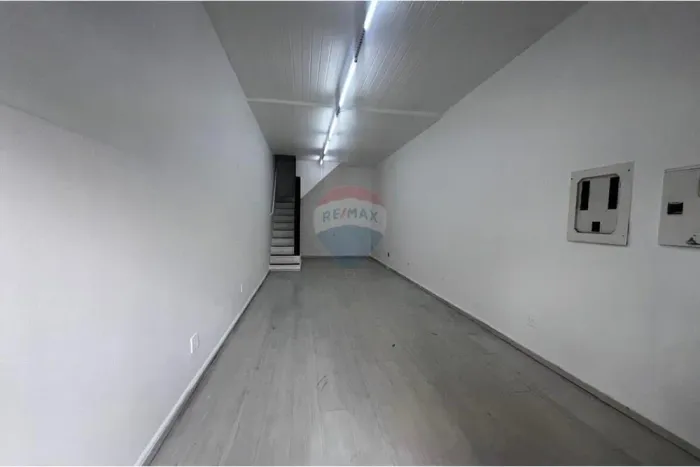 Loja para locação com 60m² no centro de Juiz de Fora