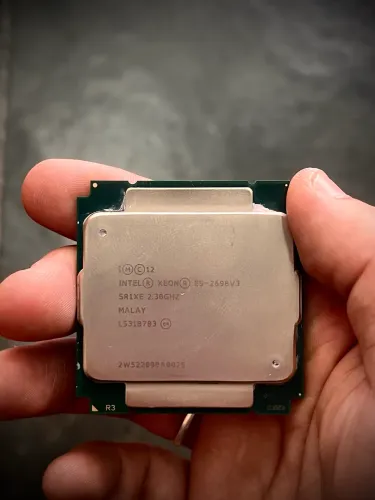 Xeon e5 2698 V3