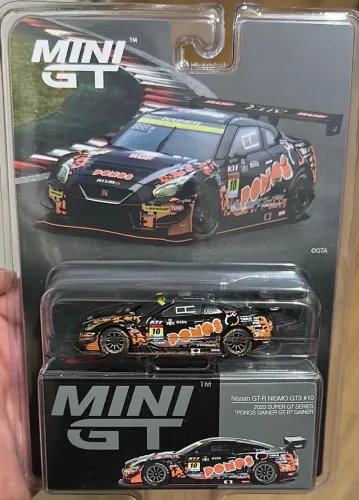 Mini Gt Nissan GTR Nismo