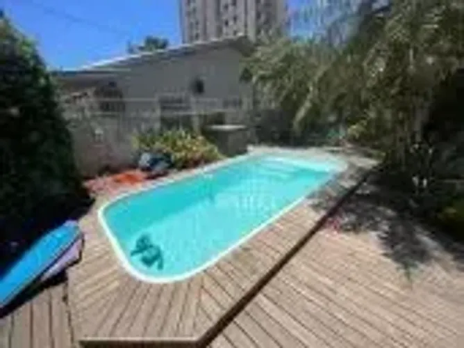 Casa ampla, c/3 quartos, 1 suite, piscina, 4 vgs gargem no Nossa Senhora do Rosário - São 